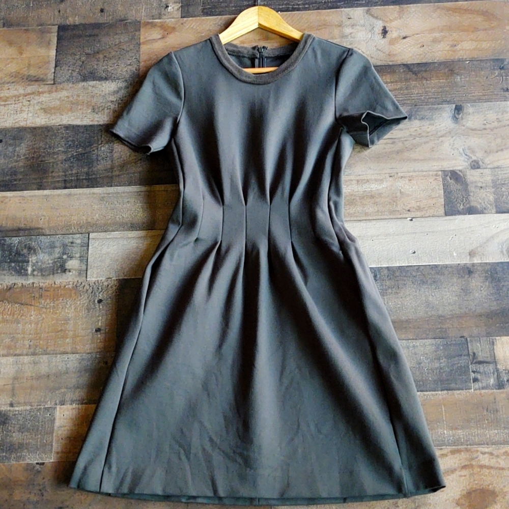 Madewell Parkline pleated ponte dress Olive sz 0 wom